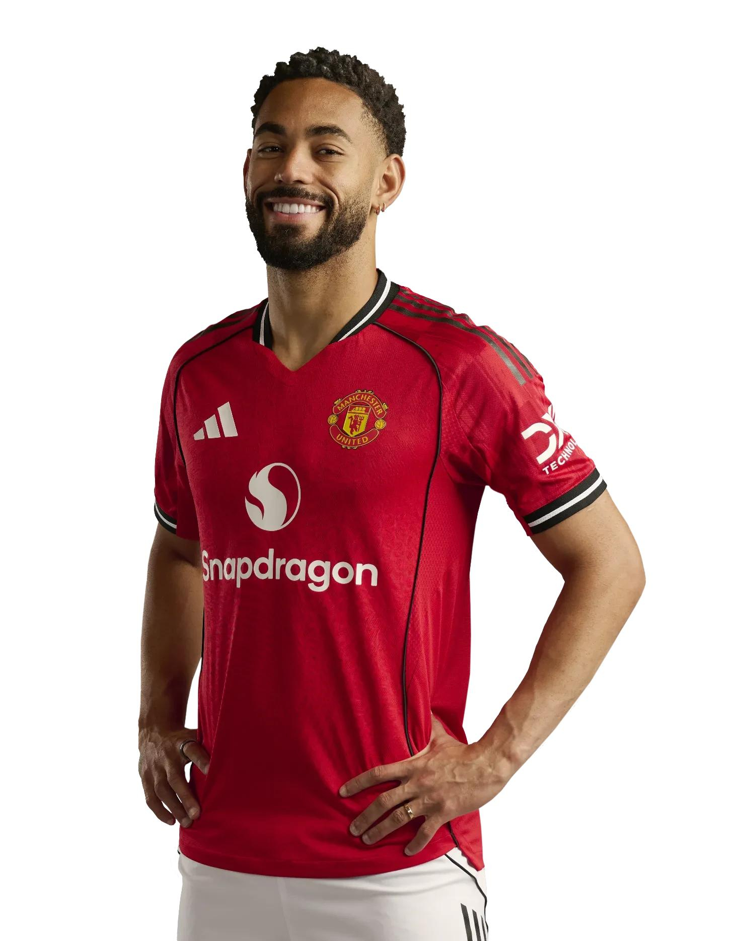 米兰体育亚洲官网-包含红魔球星获国家队首发，备战欧预赛士气高昂的词条