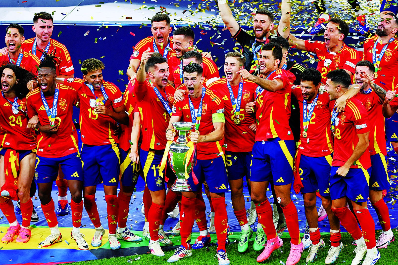 米兰体育官网-欧洲杯赛事激情展开，球迷热情高涨的简单介绍