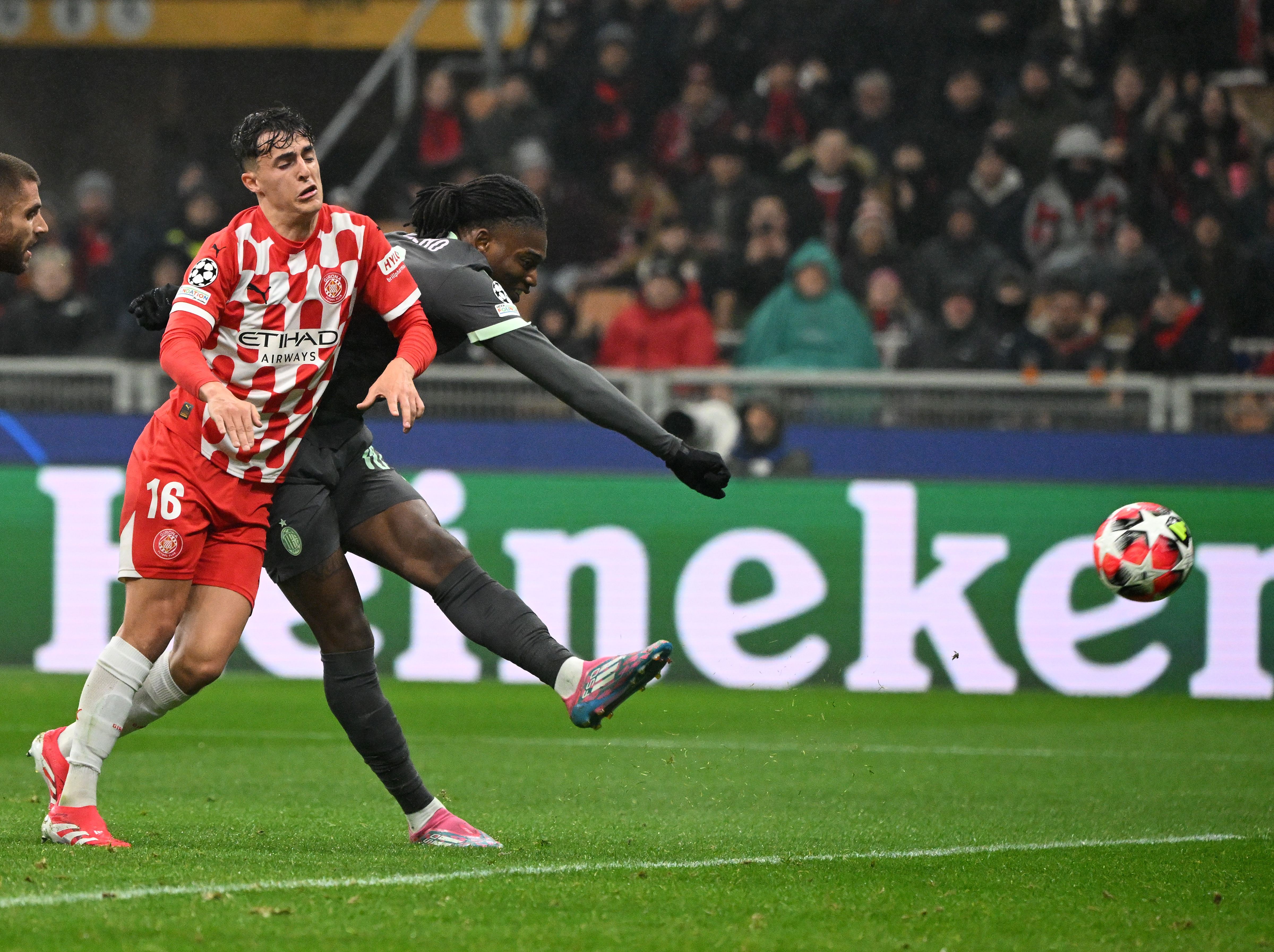 关于AC米兰0:4惨败尤文图斯,梅罗进球惊艳全场的信息 关于AC米兰0:4惨败尤文图斯,梅罗进球惊艳全场的信息