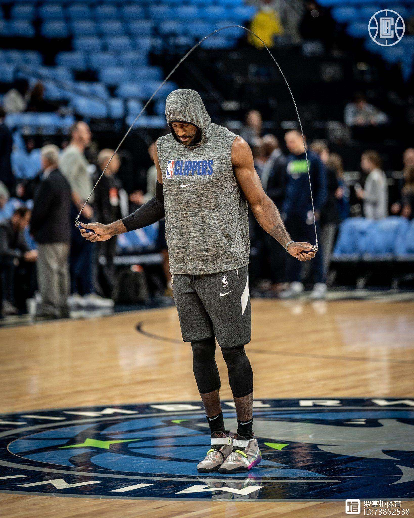 快船客场擒下森林狼,取得八连胜 快船客场擒下森林狼,取得八连胜